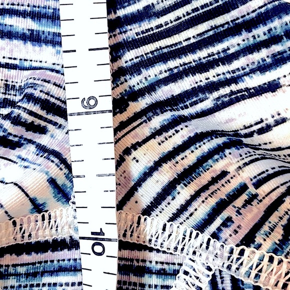 Lululemon - Wunder Hi-Rise Printed Capri - Picture 8 of 9